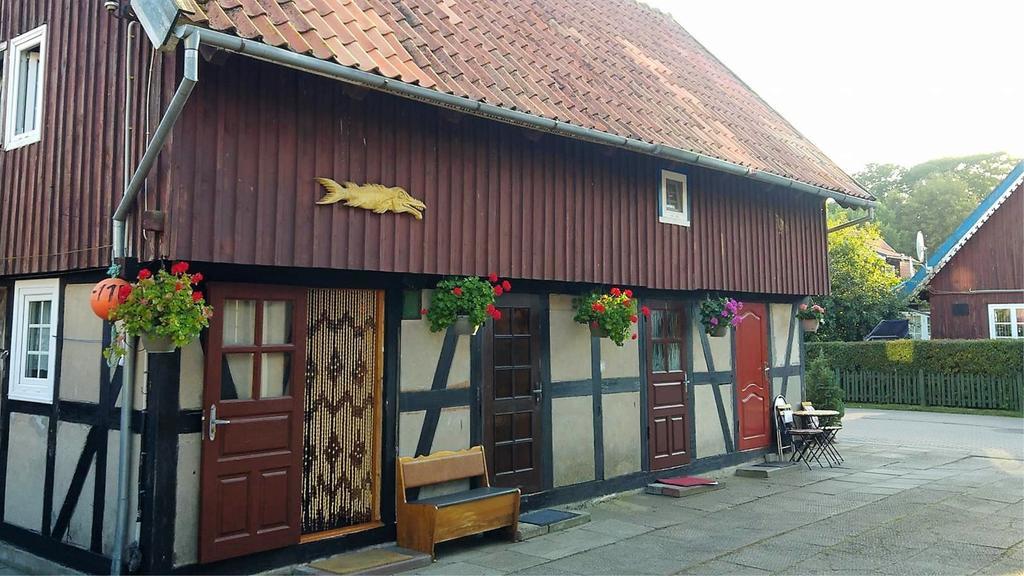 Guesthouse "Nakvyne Pas Zveja" Nagliu Street Nida Exterior foto